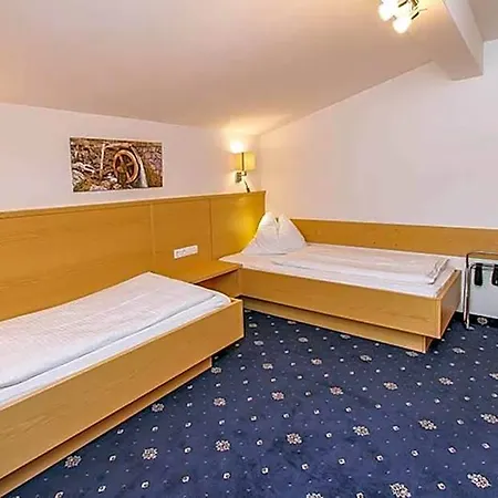 Bad Hochmoos 3*
